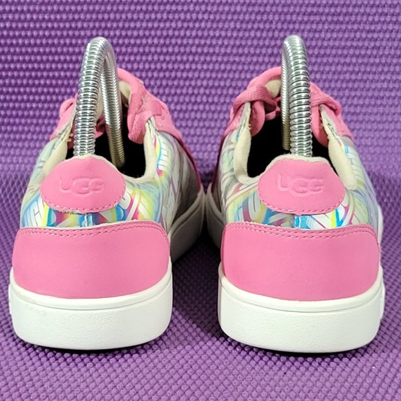 UGG Zilo Chromatic Pink Lenticular Sneakers - Girls Size 3 - Picture 4 of 8